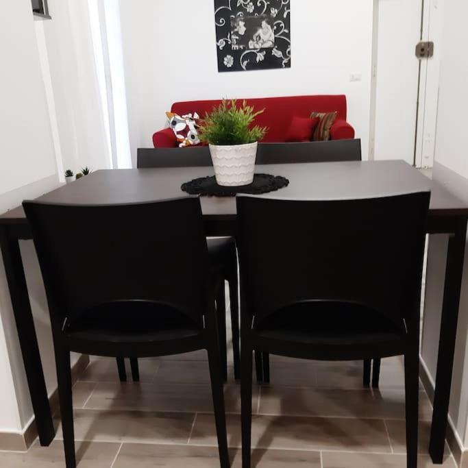 Sguardo Sul Duomo Apartment เนเปิลส์ ภายนอก รูปภาพ